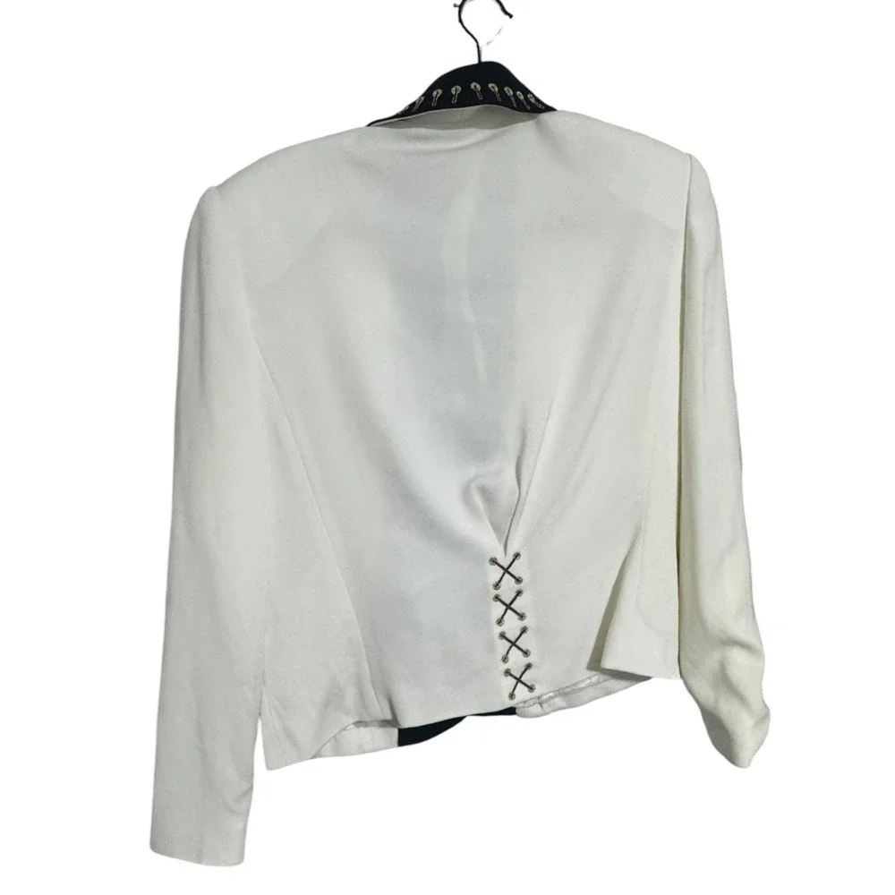 Suzelle VTG Cream Black Embroidered Lace up Blazer sz4 Shawl Collar Western Glam